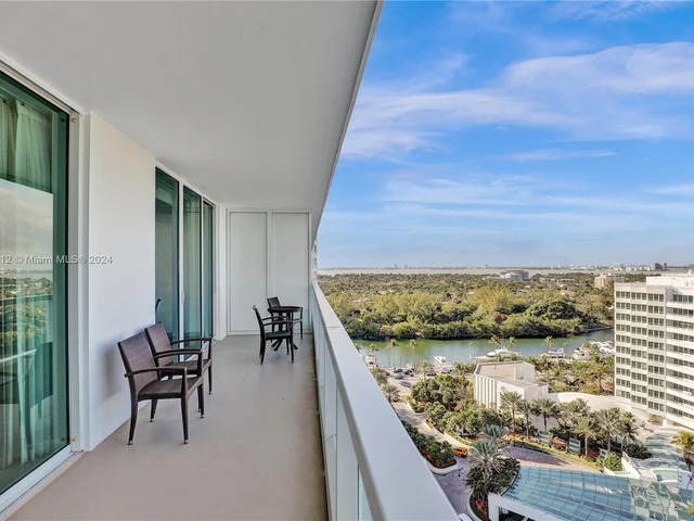 4391 Collins Ave # 1607, Miami Beach FL 33140