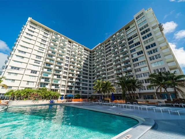 1200 West Ave # 824, Miami Beach FL 33139