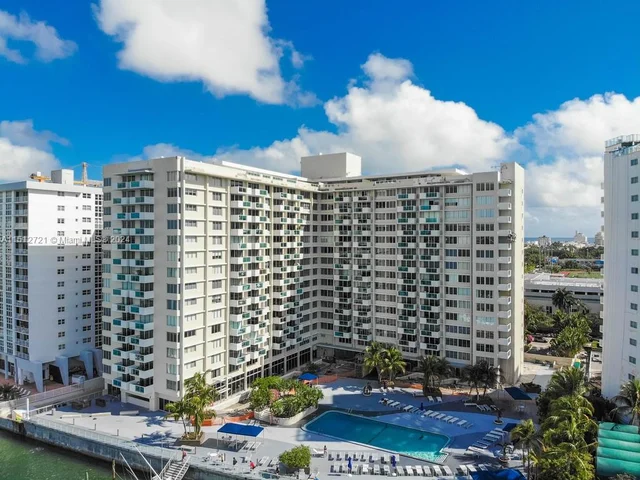 1200 West Ave # 824, Miami Beach FL 33139