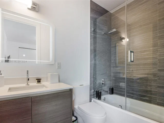 1500 SW 4th Ave, Miami FL 33129