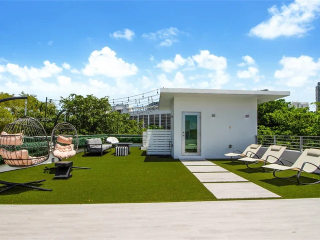 1500 SW 4th Ave, Miami FL 33129