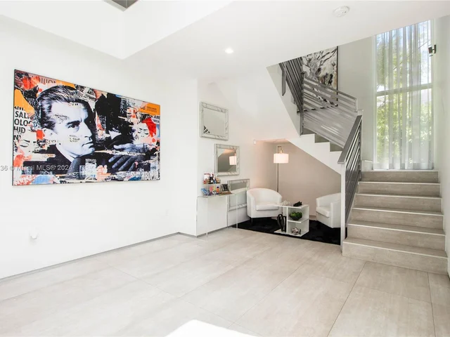 1500 SW 4th Ave, Miami FL 33129