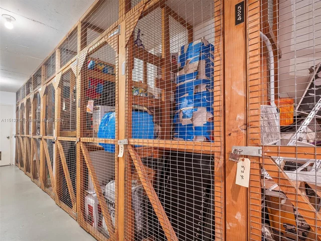 400 Kings Point Dr # 523, Sunny Isles Beach FL 33160