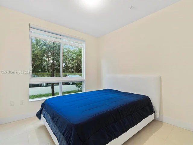 6671 NW 105th Ave, Doral FL 33178