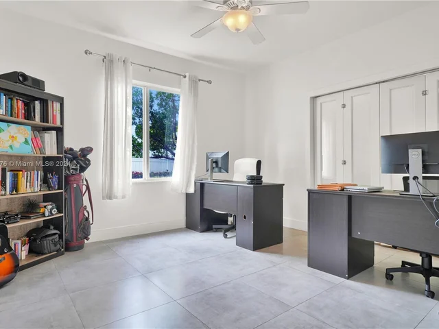 555 E Dania Beach Blvd # 1, Dania Beach FL 33004