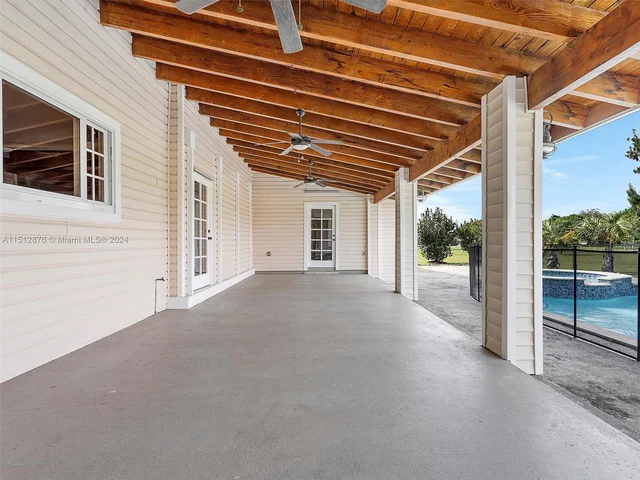 19101 SW 248th St, Homestead FL 33031