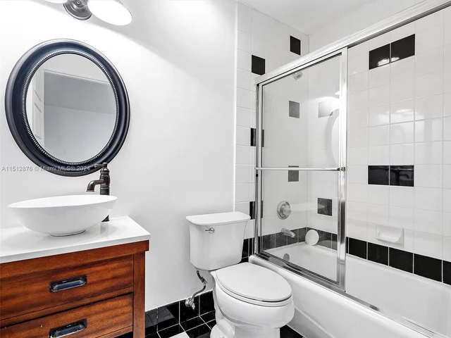 19101 SW 248th St, Homestead FL 33031