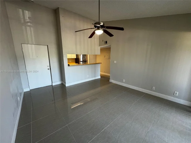 5760 Rock Island Rd # 332, Tamarac FL 33319