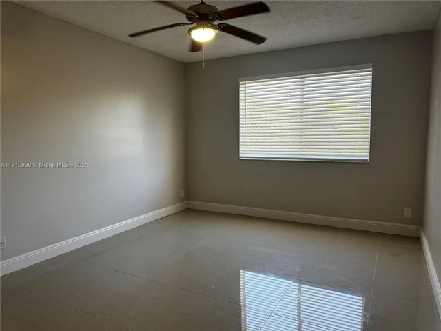 5760 Rock Island Rd # 332, Tamarac FL 33319