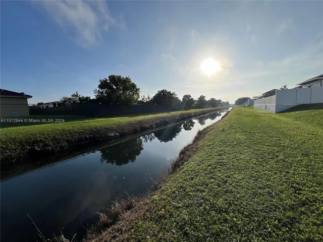 13173 SW 221st St Rd, Miami FL 33170