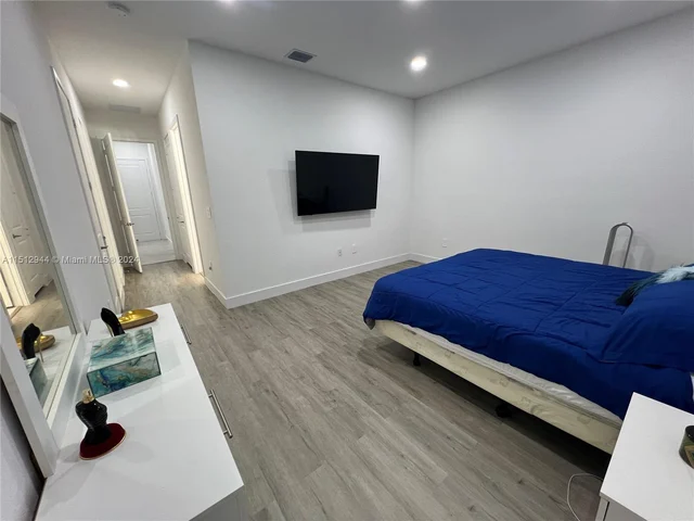 13173 SW 221st St Rd, Miami FL 33170