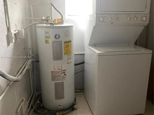 2800 SW 7th St # 0, Fort Lauderdale FL 33312