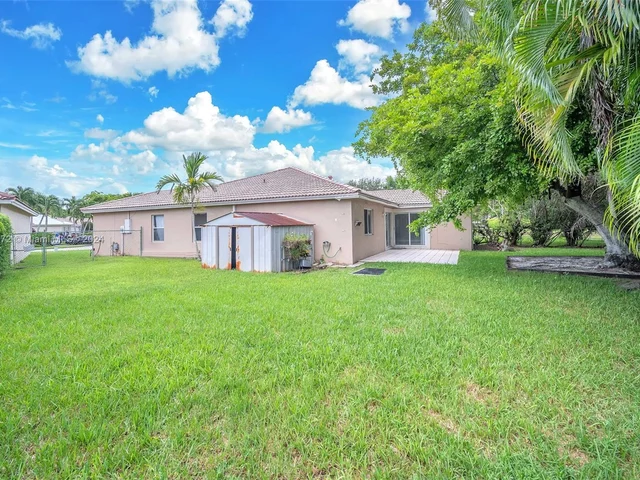 11989 SW 17th Ct, Miramar FL 33025