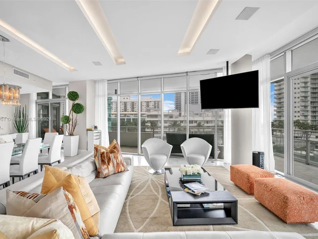 6101 Aqua Ave # 501, Miami Beach FL 33141