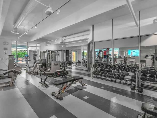 6101 Aqua Ave # 501, Miami Beach FL 33141