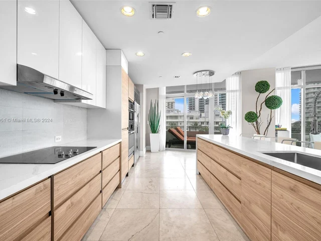 6101 Aqua Ave # 501, Miami Beach FL 33141