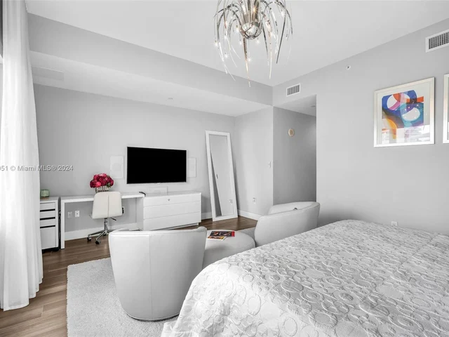 6101 Aqua Ave # 501, Miami Beach FL 33141