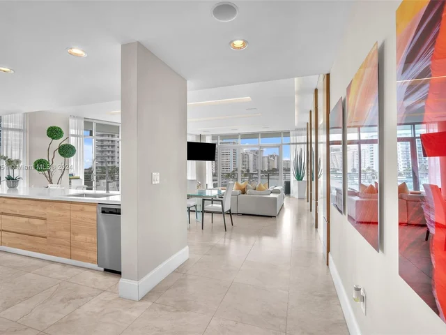 6101 Aqua Ave # 501, Miami Beach FL 33141