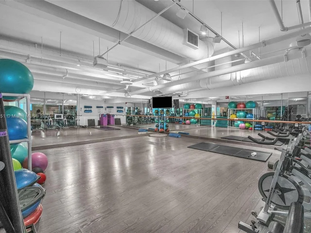 6101 Aqua Ave # 501, Miami Beach FL 33141