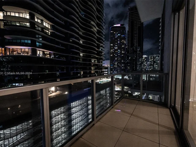 1050 Brickell Ave # 2016, Miami FL 33131