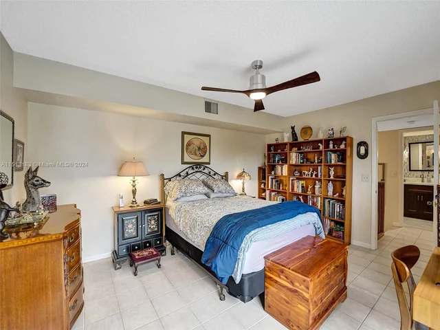 11920 SW 13th Ct # 11920, Davie FL 33325