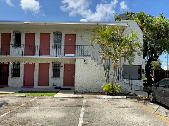 8701 SW 141st St # H6, Palmetto Bay FL 33176