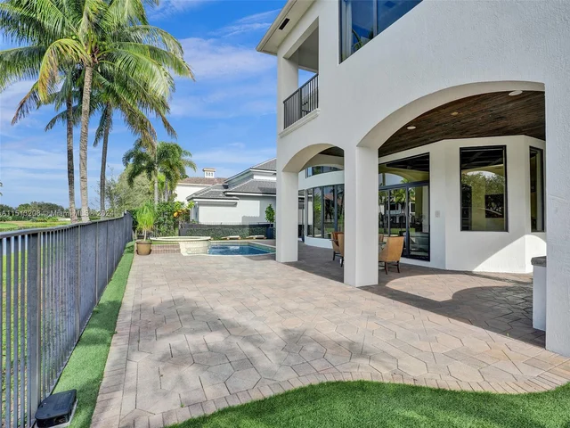 17545 Middlebrook Way, Boca Raton FL 33496