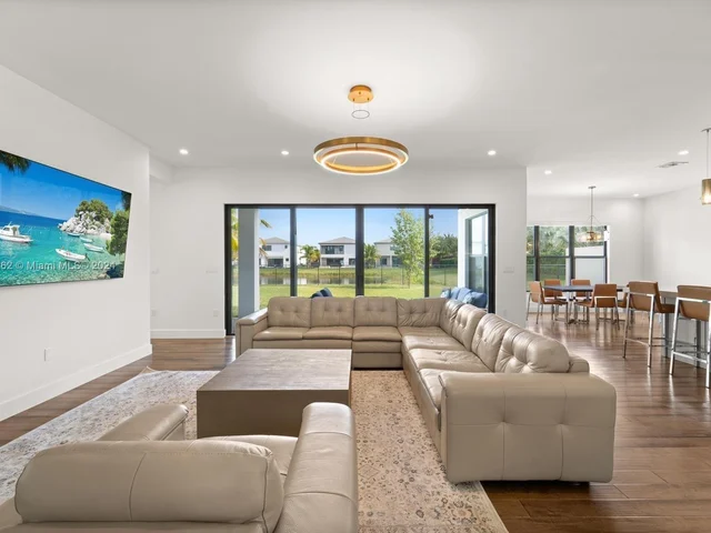 17128 Watersprite Lakes Rd, Boca Raton FL 33496