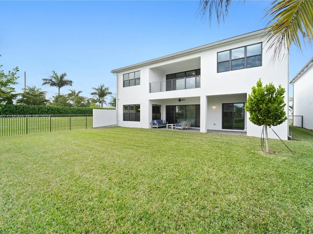 17128 Watersprite Lakes Rd, Boca Raton FL 33496