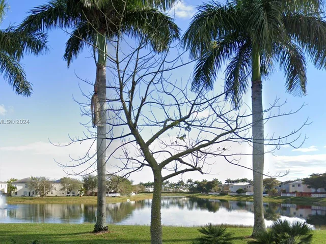 230 SE 29th Ave # 6, Homestead FL 33033