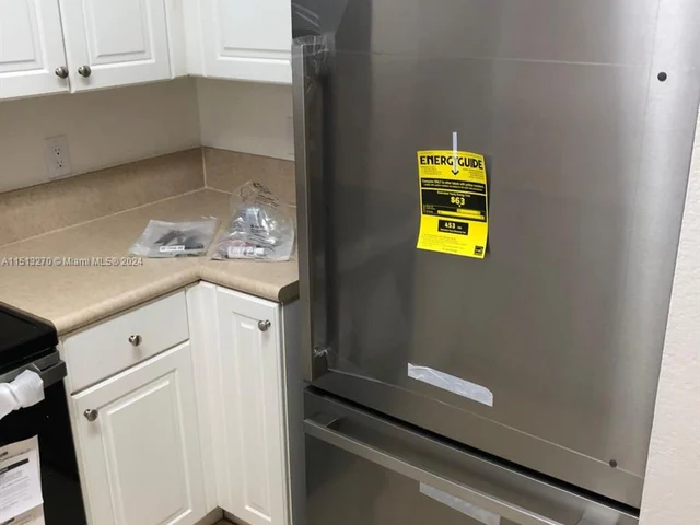 230 SE 29th Ave # 6, Homestead FL 33033