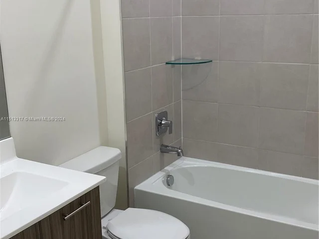 8301 NW 41st St # 110, Doral FL 33166