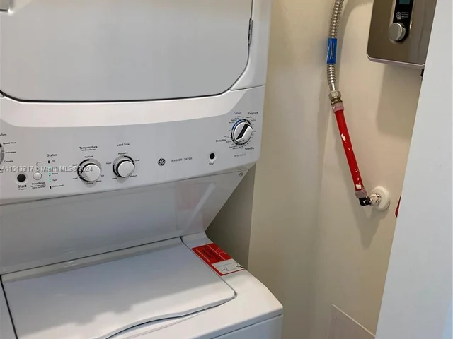 8301 NW 41st St # 110, Doral FL 33166