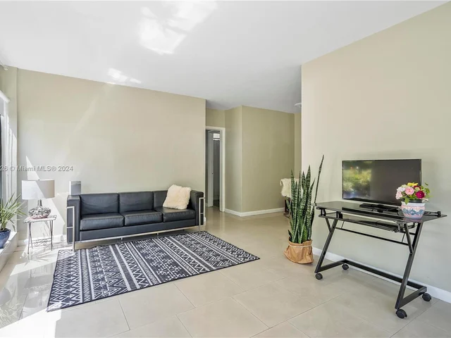 1685 Jefferson Ave # 01, Miami Beach FL 33139