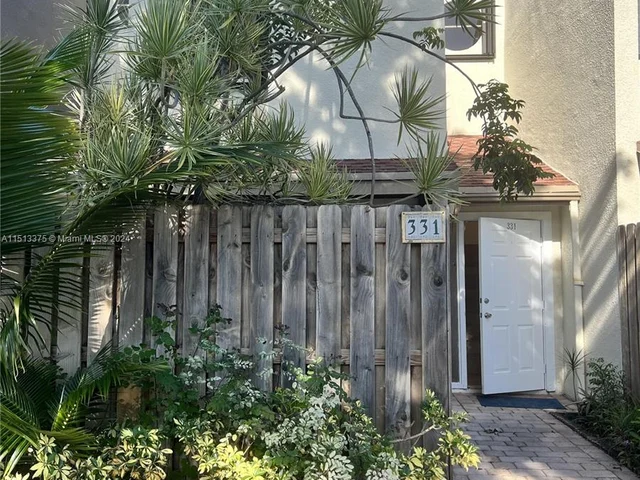 331 City View Dr # 331, Fort Lauderdale FL 33311