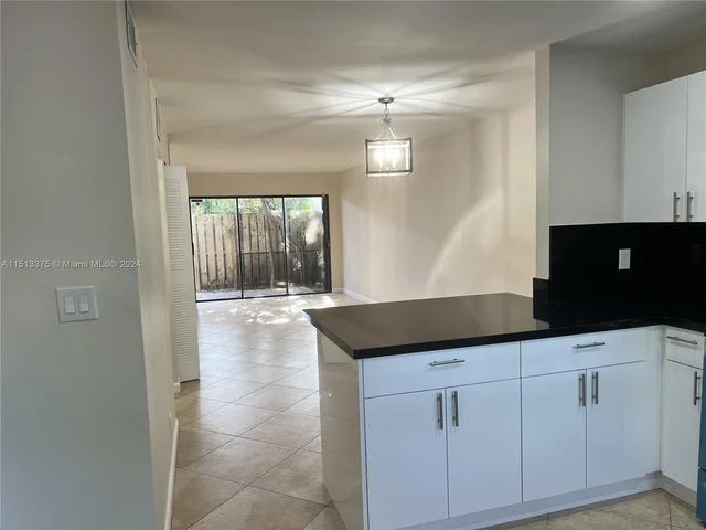 331 City View Dr # 331, Fort Lauderdale FL 33311