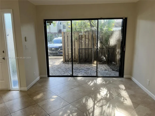 331 City View Dr # 331, Fort Lauderdale FL 33311