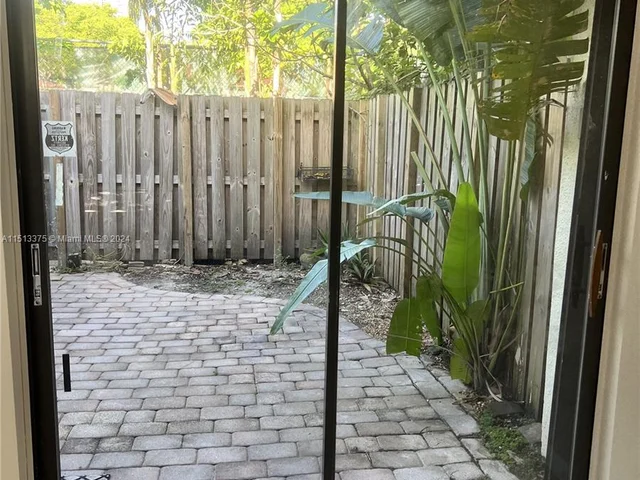 331 City View Dr # 331, Fort Lauderdale FL 33311