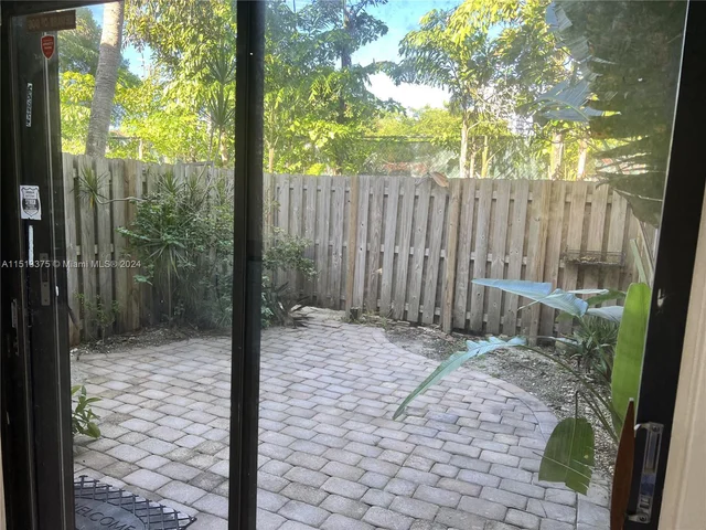 331 City View Dr # 331, Fort Lauderdale FL 33311