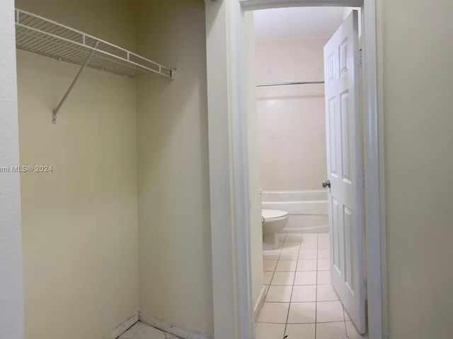 4909 Spinnaker Dr # 4803, Dania Beach FL 33312