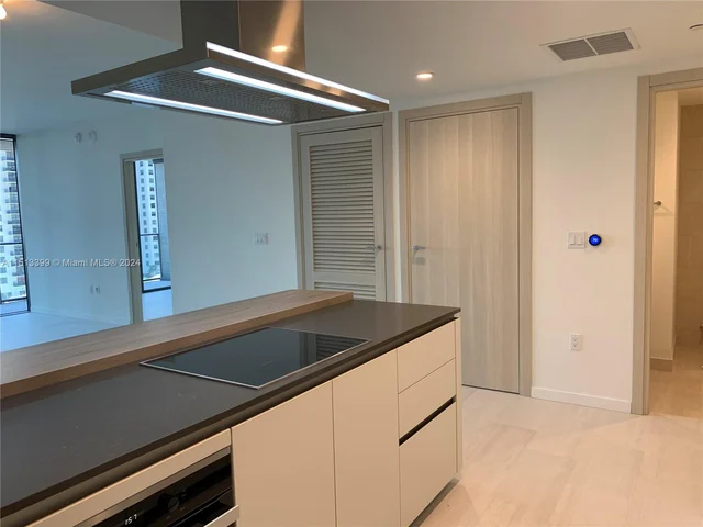 1000 Brickell Plz # 1910, Miami FL 33131