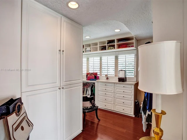 12840 Hickory Rd, North Miami FL 33181