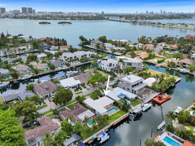 12840 Hickory Rd, North Miami FL 33181