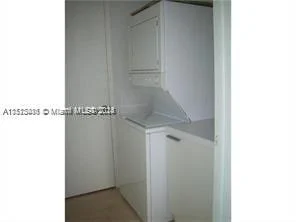 15051 Royal Oaks Ln # 1404, North Miami FL 33181