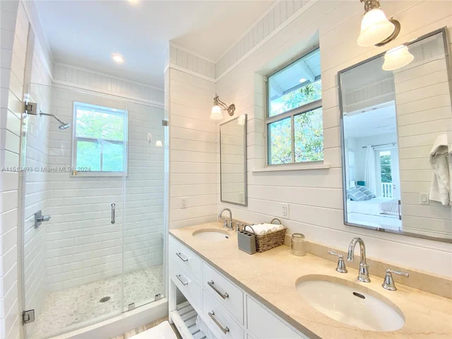 2665 Inagua Ave, Miami FL 33133