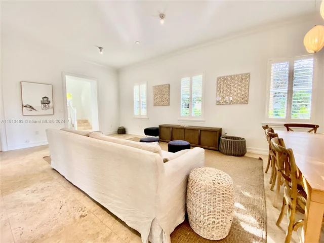 2665 Inagua Ave, Miami FL 33133