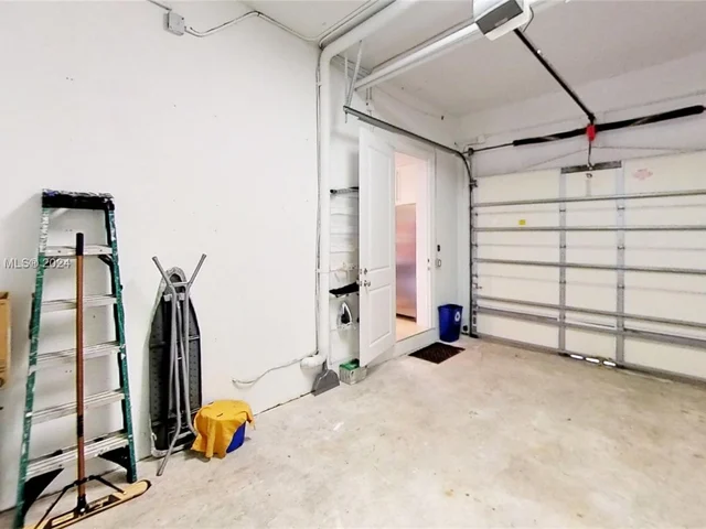 2665 Inagua Ave, Miami FL 33133