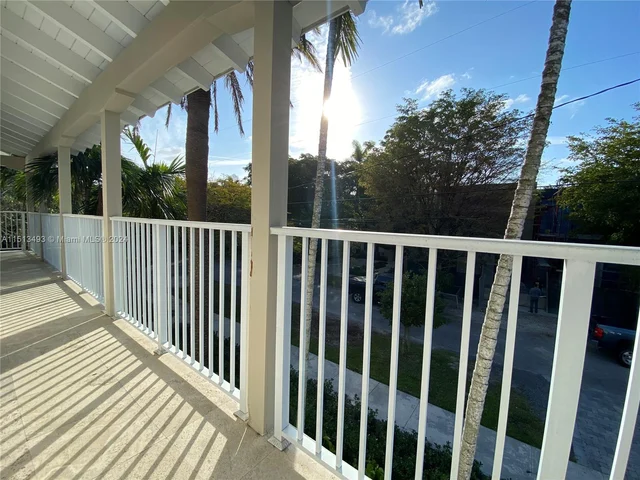 2665 Inagua Ave, Miami FL 33133