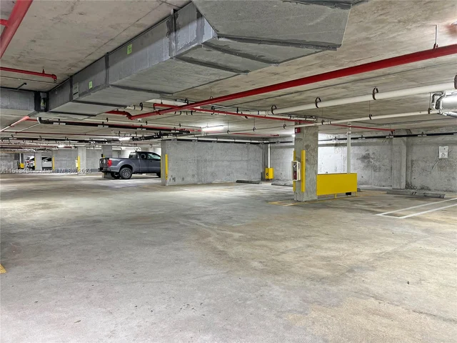 8390 SW 72nd Ave # 110, Miami FL 33143