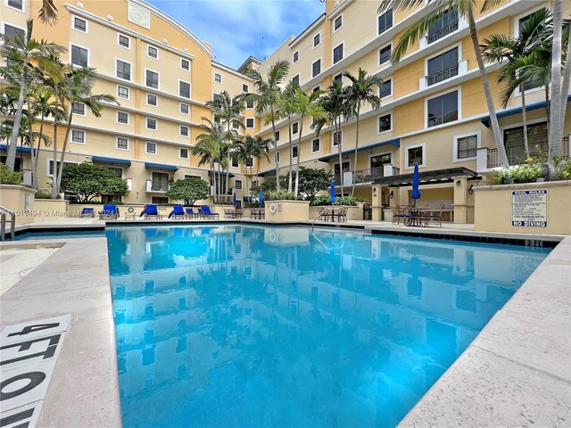 8390 SW 72nd Ave # 110, Miami FL 33143